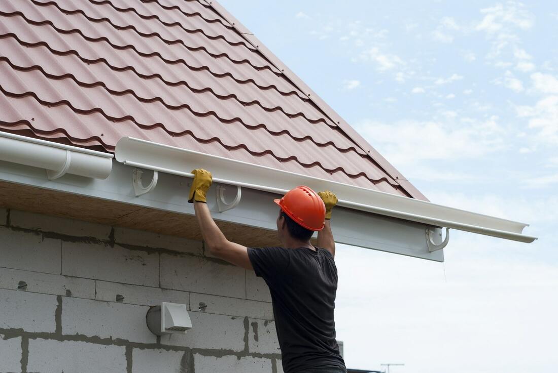 GUTTER INSTALLATION
